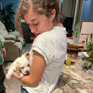 Meet your Posher, Abigail avalos